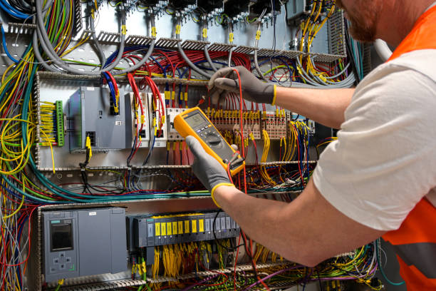 Best Licensed Electrician  in Artesia, NM